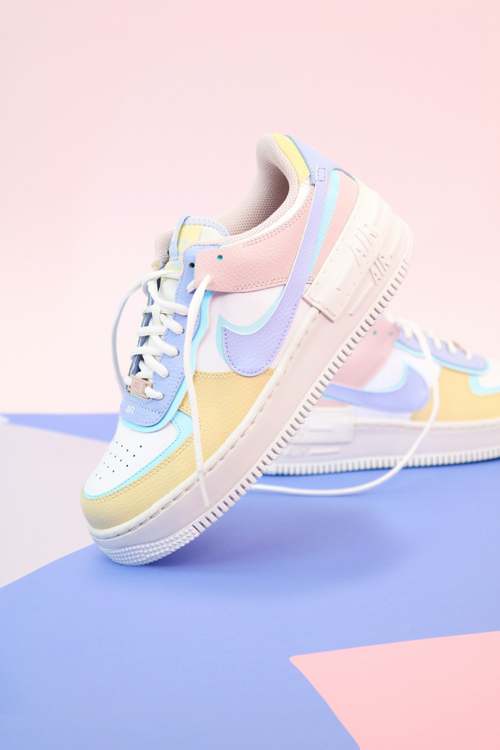 White Canvas Lace-Up